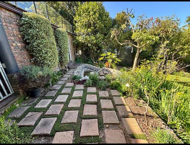 5 BEDROOM HOUSE FOR SALE IN DENVER PARK